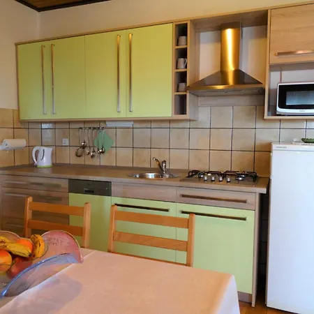 Sweet And Simple Sea View Апартаменты