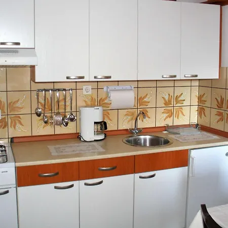 Апартаменты Sweet And Simple Sea View *